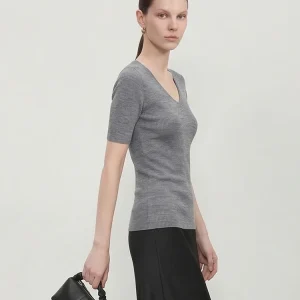 Seamless V-Neck Knitted Short Sleeve Five-Quarter Sleeve Slim Fit Base Shirt Versatile Knitted Shirt